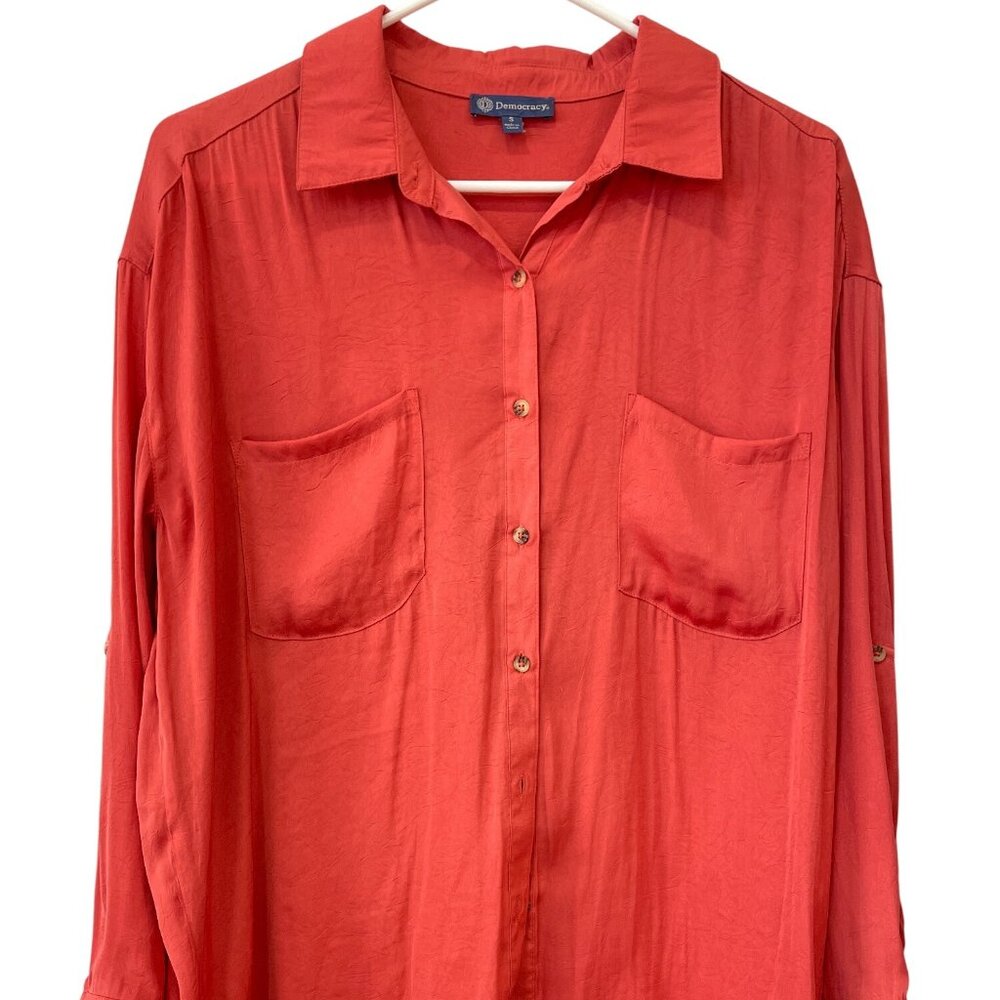 Democracy Shirt Size Small Button Up Long Sleeve Coral Pockets Business Casual